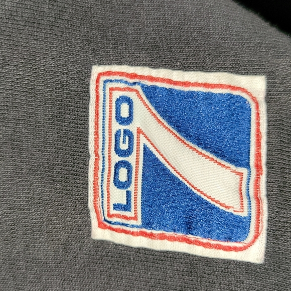 Vintage. Made in USA. Philadelphia 76ers. T shirt. Single stitch. Size Large. - Picture 3 of 11